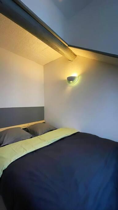 Appartement Reims - Duplex Au Coeur Du Quartier Saint-Remi Extérieur photo